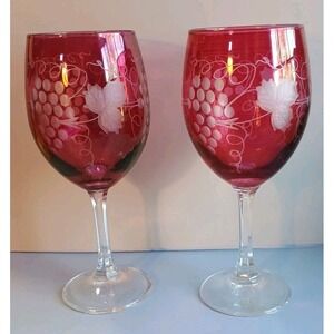 Vintage Pair Of Cranberry Etched Wine Glasses Grapes On Vine W/Leaves